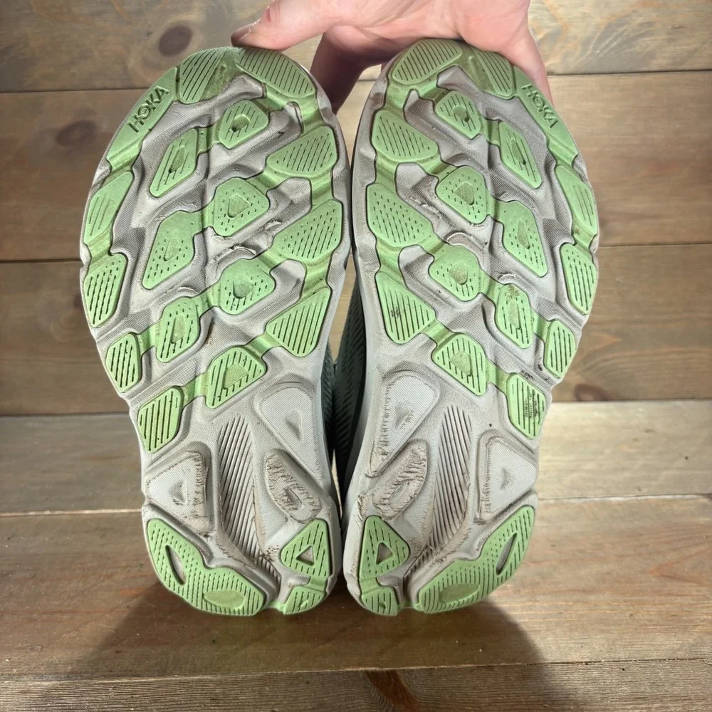 Hoka Clifton 9 Womens size 8 shoes green Mesh Lace Up Cushioned Running sneakers